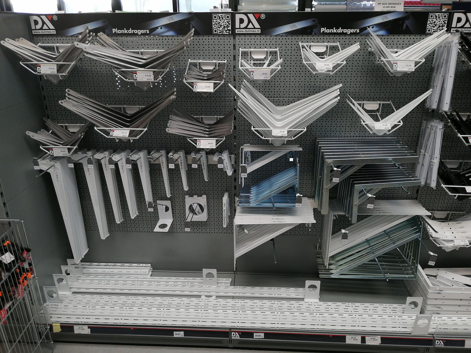 DX schapconcept bij outlet DHZ in Valkenswaard